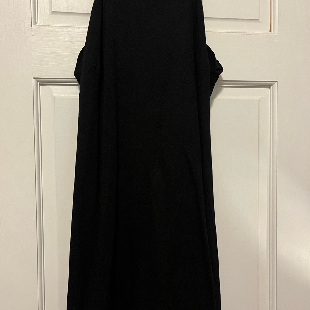 Elegant Black Dress